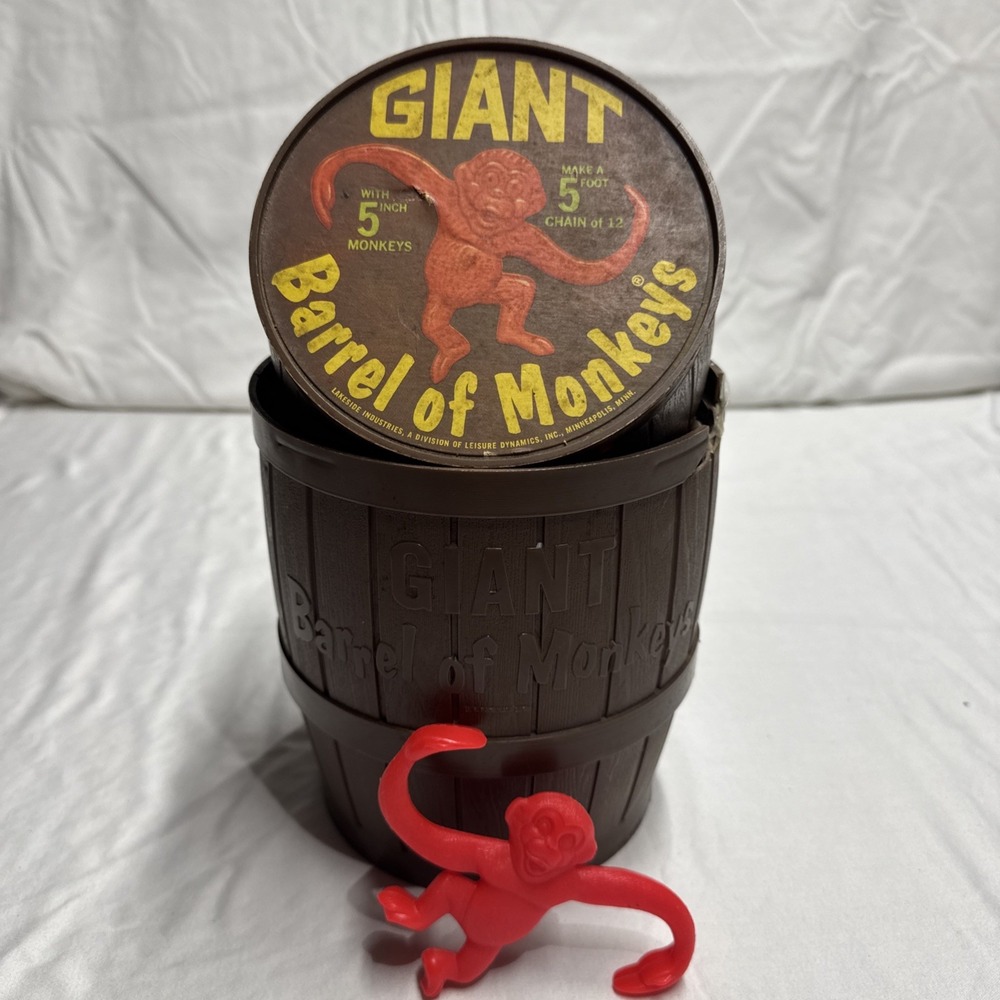 Lakeside Jumbo Barrel Of Monkeys Brown Barrel  Red Monkeys No. 8303 Vintage 1966